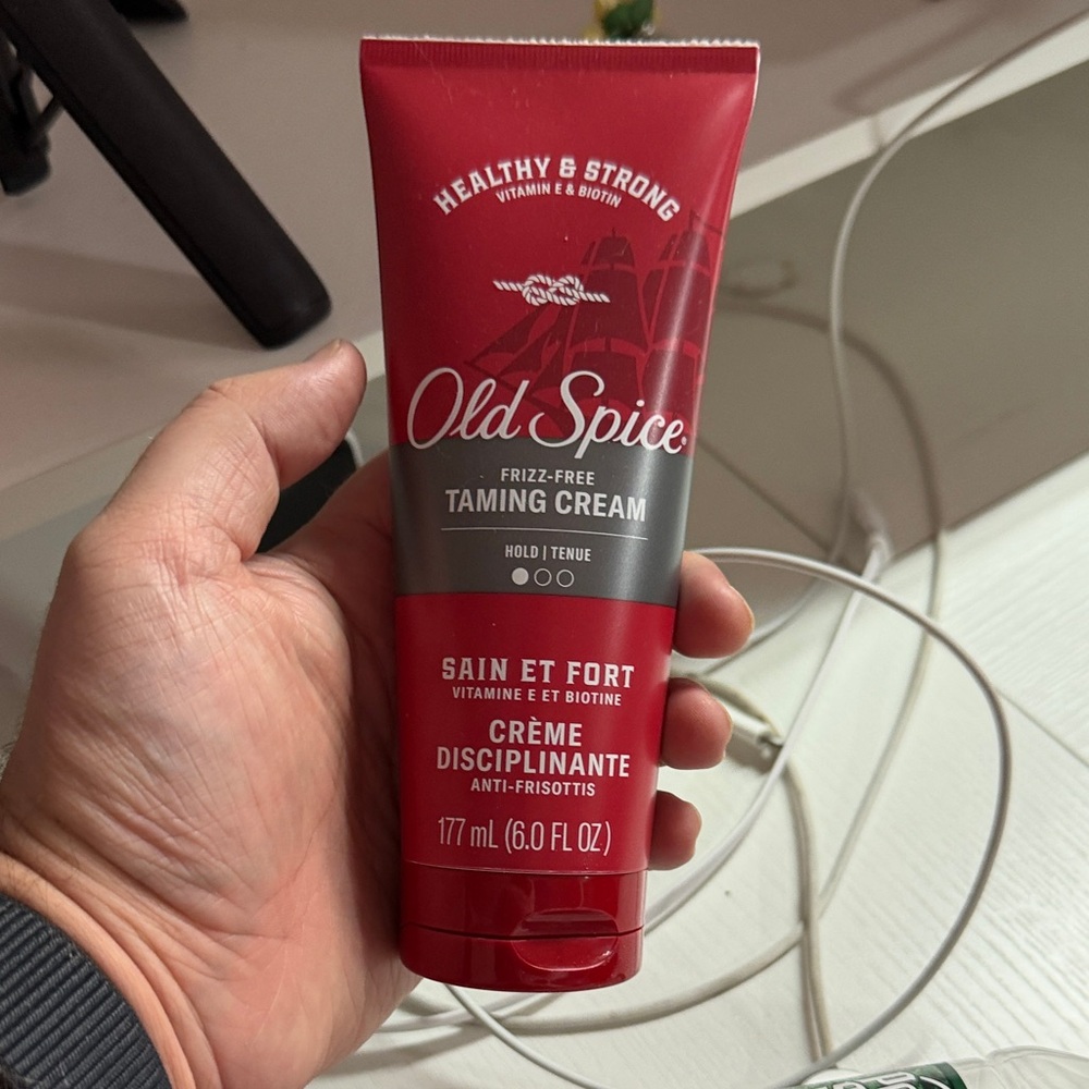 Old Spice Red Frizz-Free Taming Cream for Men